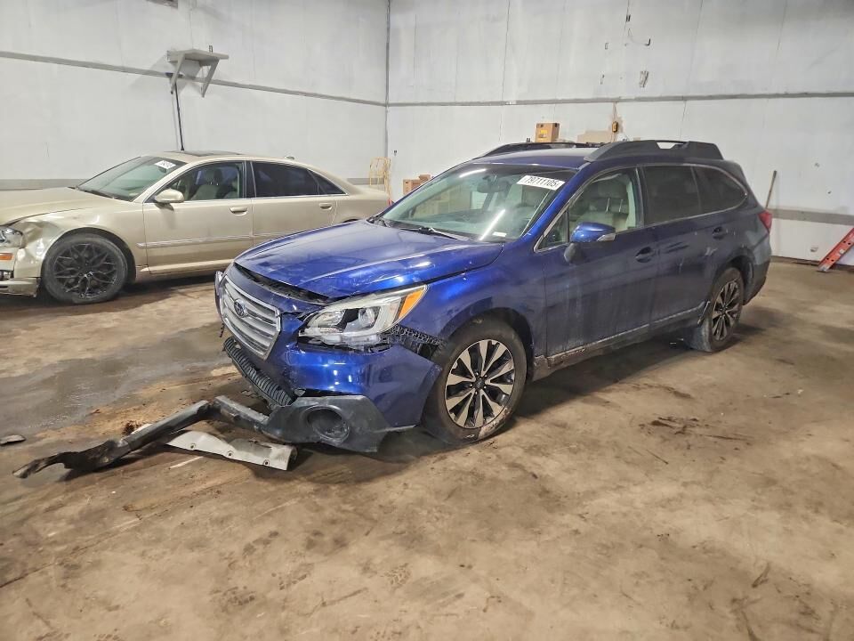 2015 SUBARU Outback