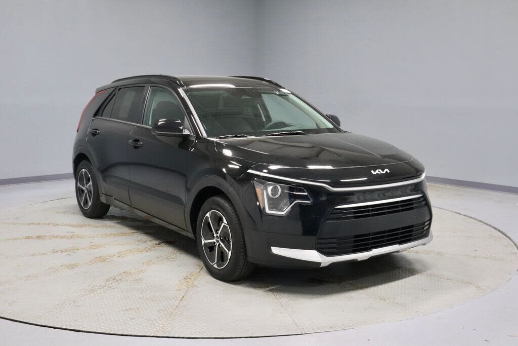 2023 KIA Niro