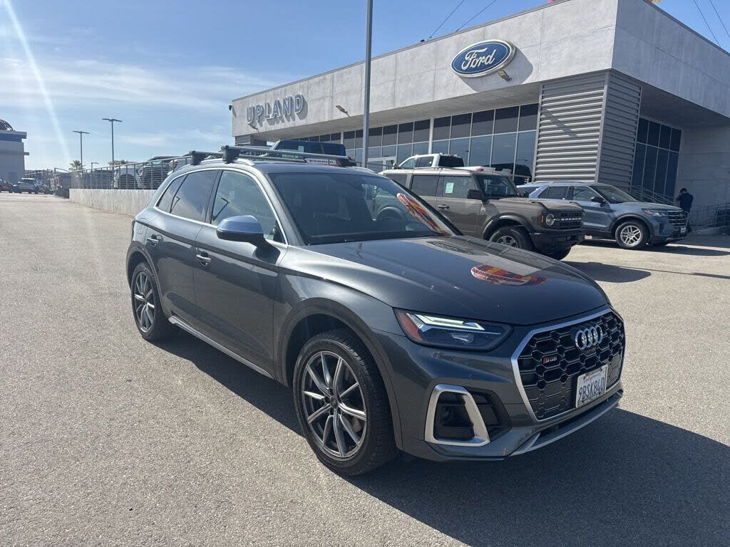 2022 AUDI SQ5
