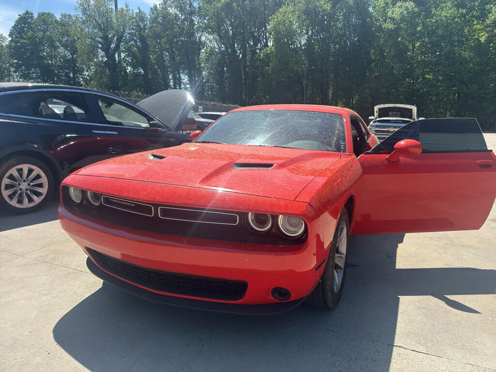 2022 DODGE Challenger
