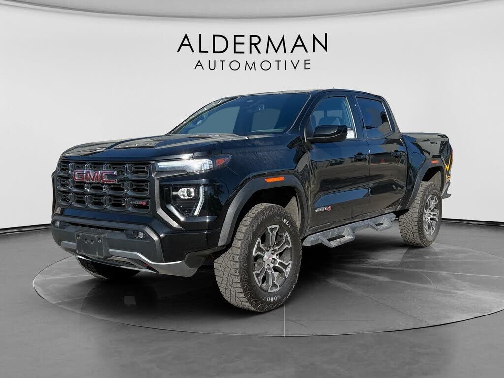 2023 GMC Canyon