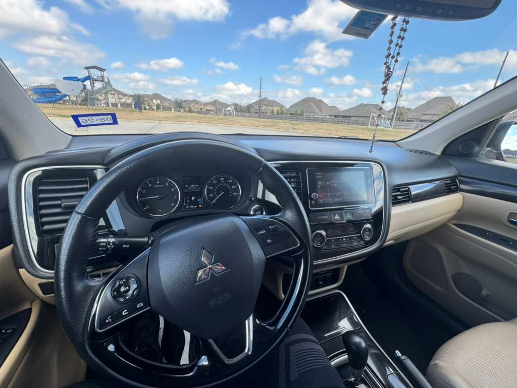 2018 MITSUBISHI Outlander