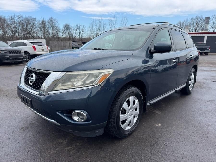 2016 NISSAN Pathfinder