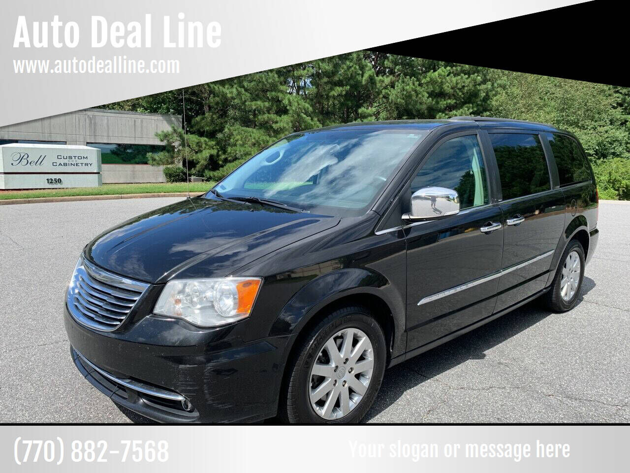 2012 CHRYSLER Town and Country