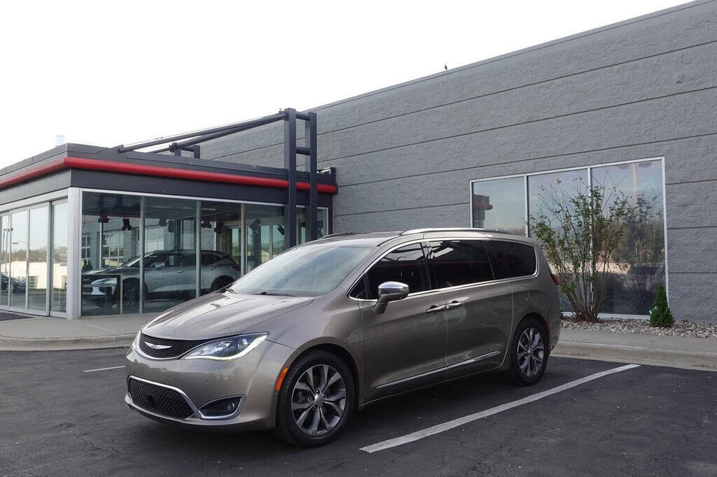 2018 CHRYSLER Pacifica