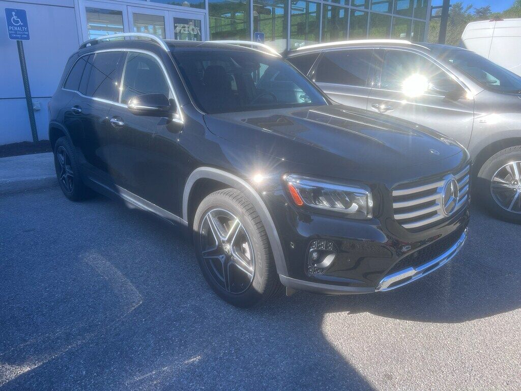 2024 MERCEDES-BENZ GLB-Class