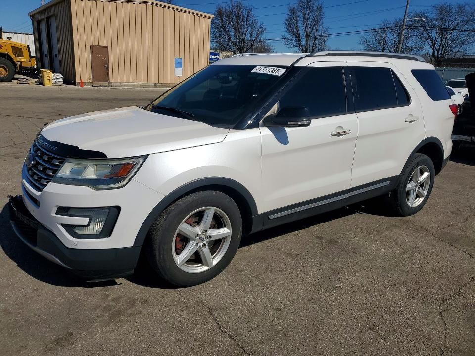 2016 FORD Explorer