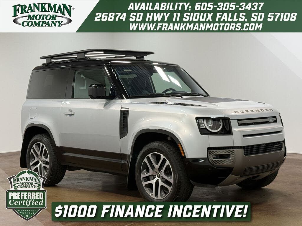 2022 LAND ROVER Defender