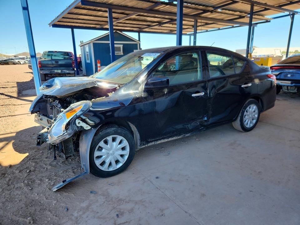 2018 NISSAN Versa