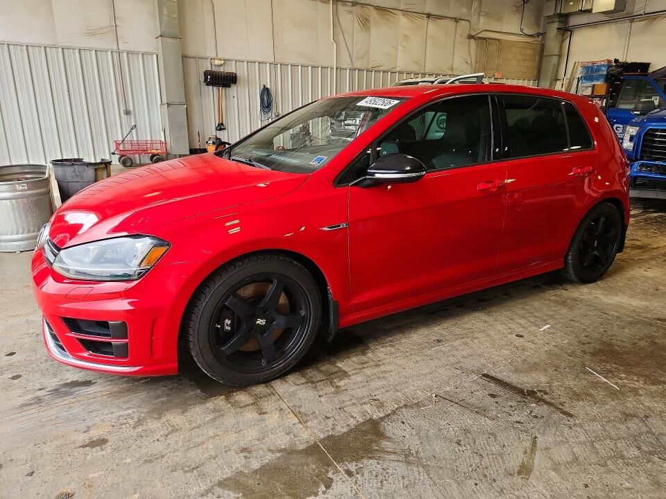 2016 VOLKSWAGEN Golf R