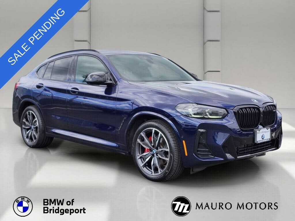 2023 BMW X4
