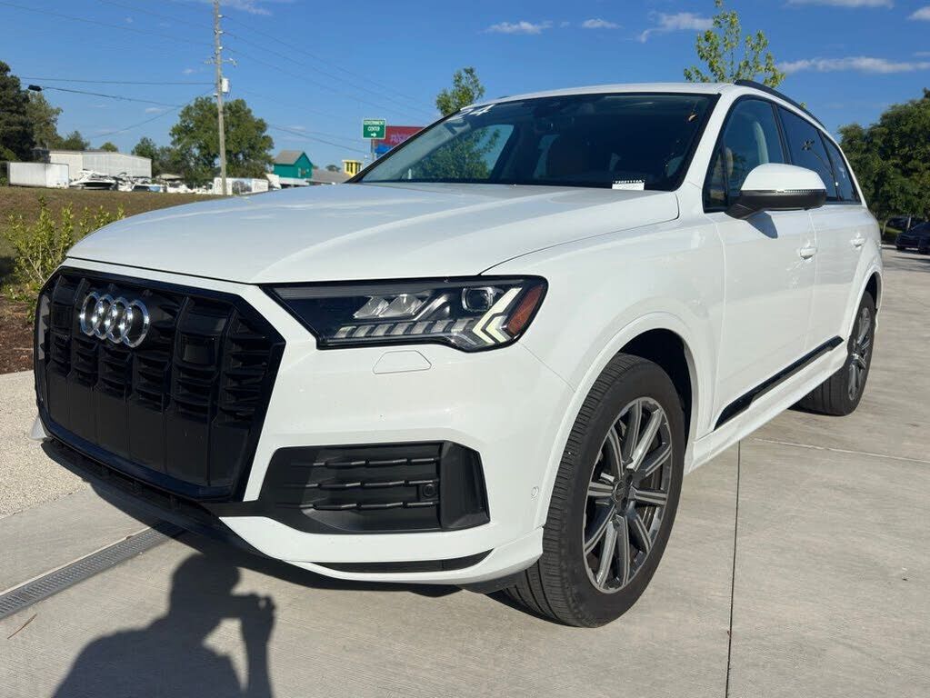 2024 AUDI Q7