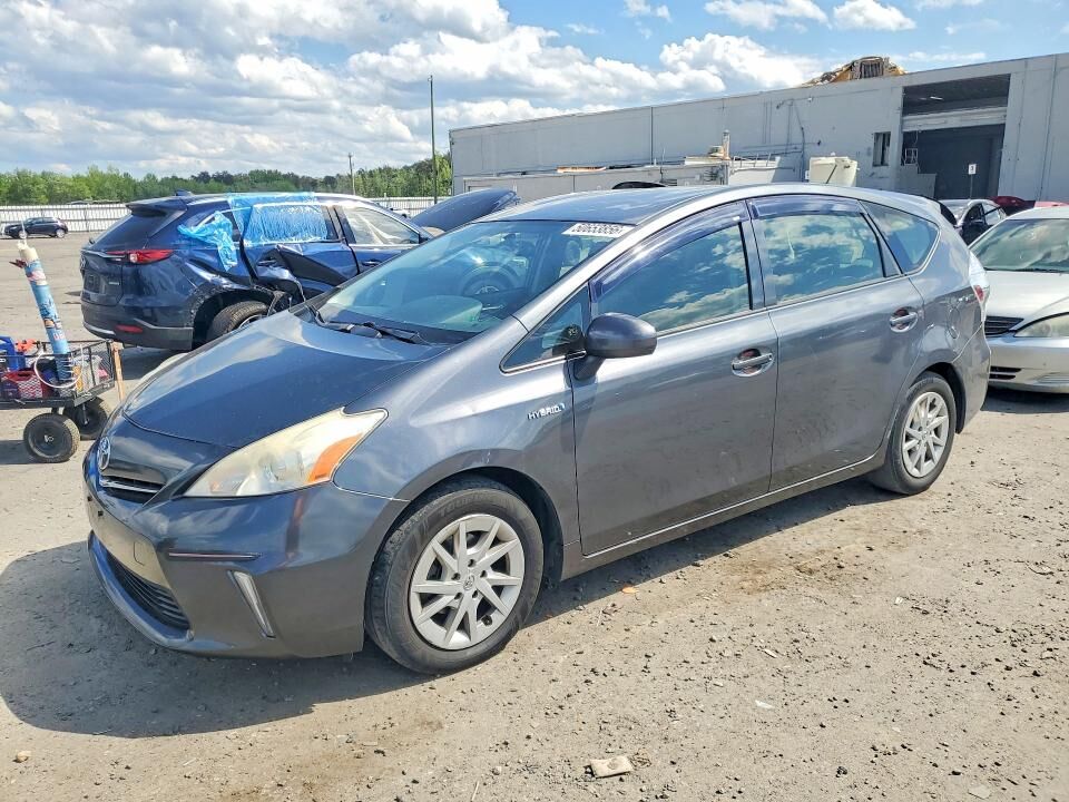 2014 TOYOTA Prius