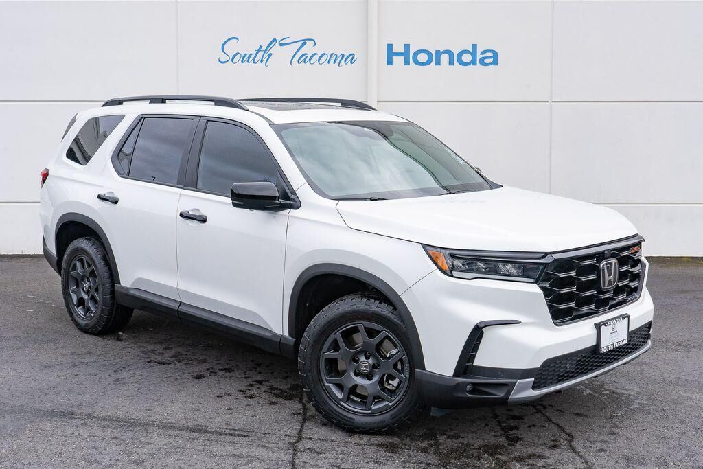2023 HONDA Pilot