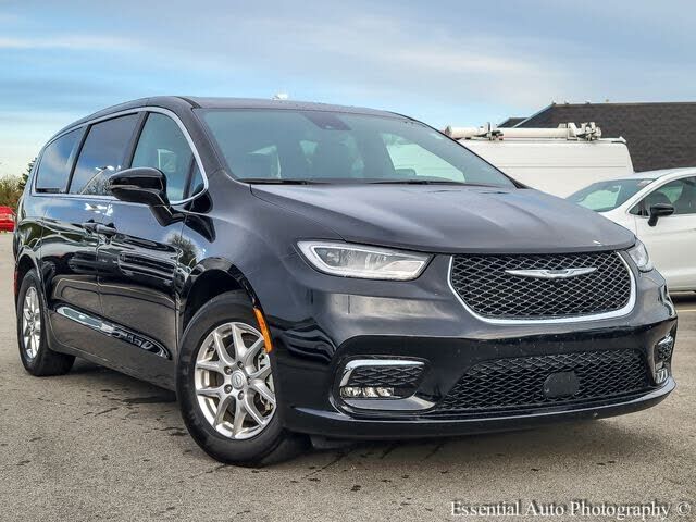 2025 CHRYSLER Pacifica