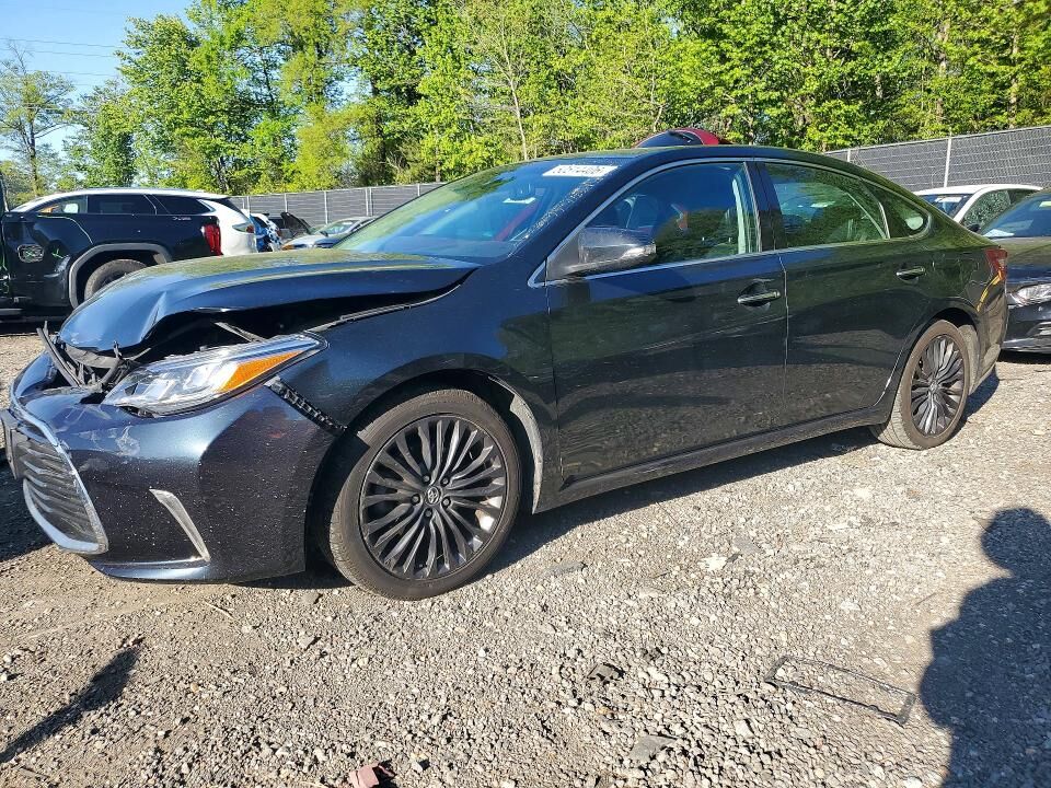 2017 TOYOTA Avalon