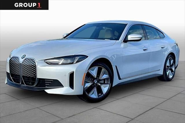2026 BMW i4