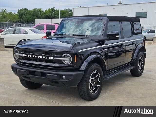 2023 FORD Bronco