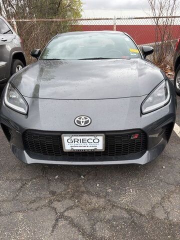 2024 TOYOTA GR86