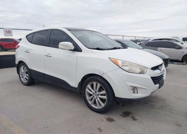 2012 HYUNDAI Tucson