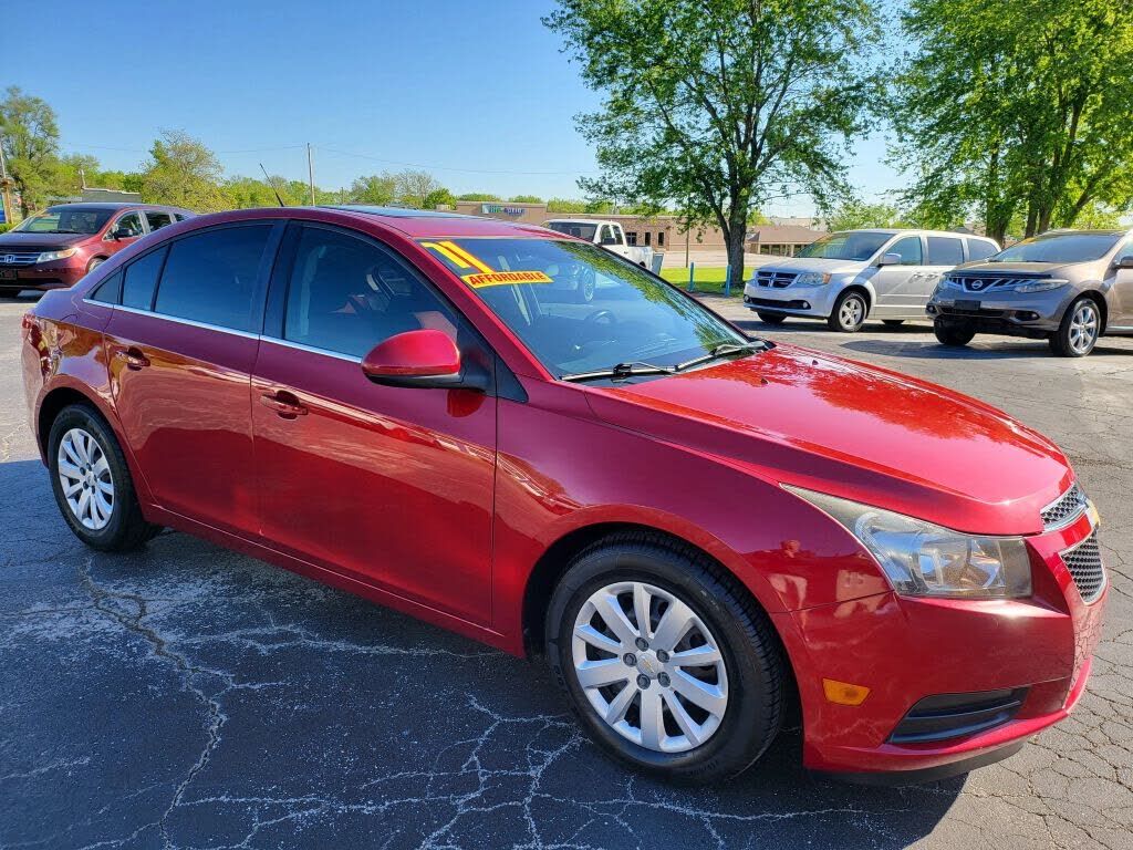 2011 CHEVROLET Cruze