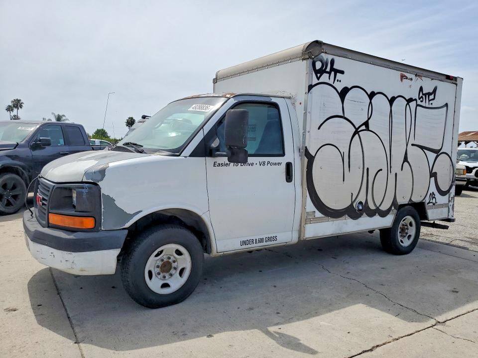 2005 GMC Savana