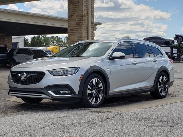 2019 BUICK Regal TourX