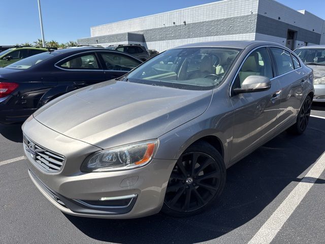 2016 VOLVO S60
