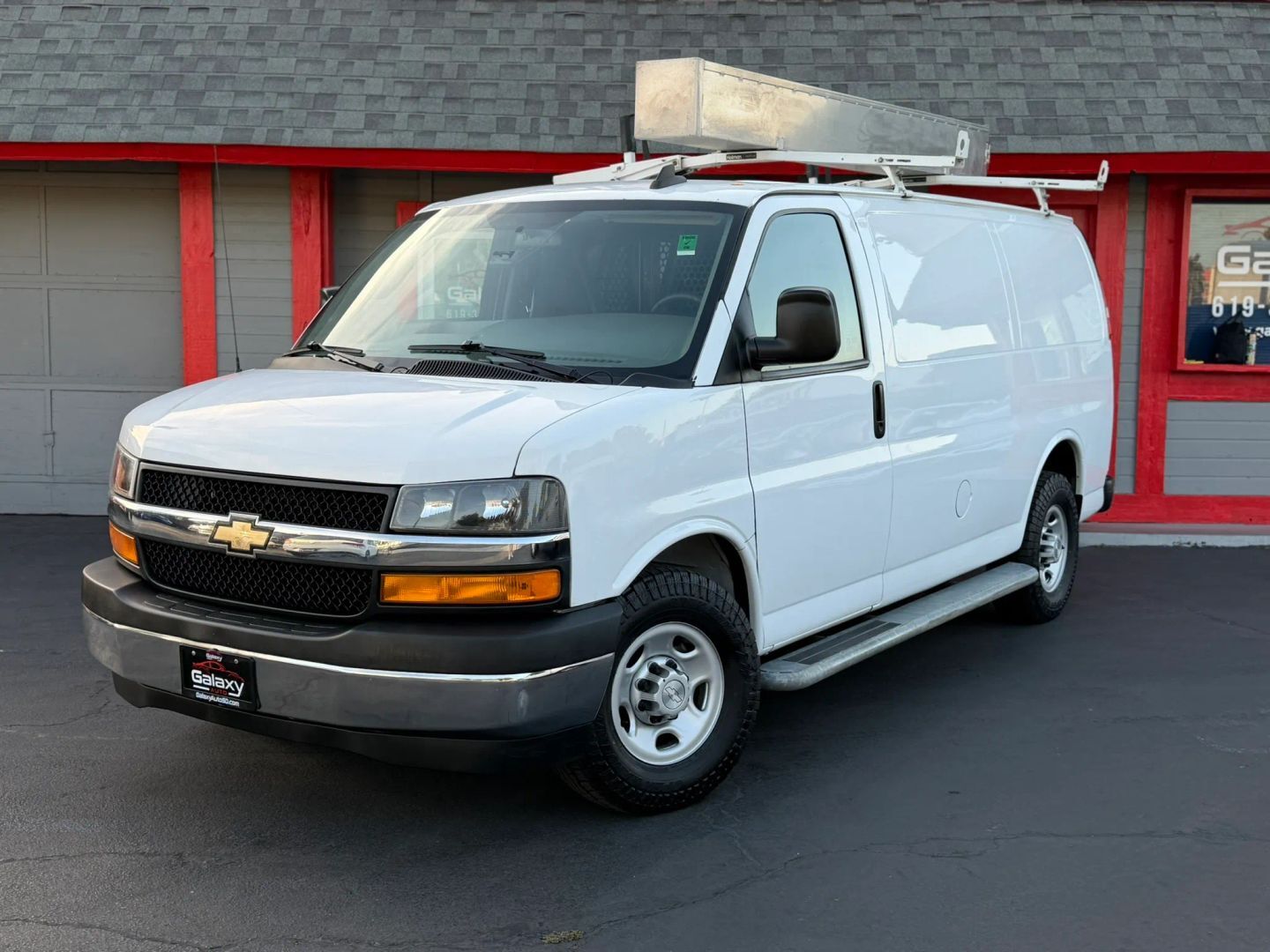 2019 CHEVROLET Express