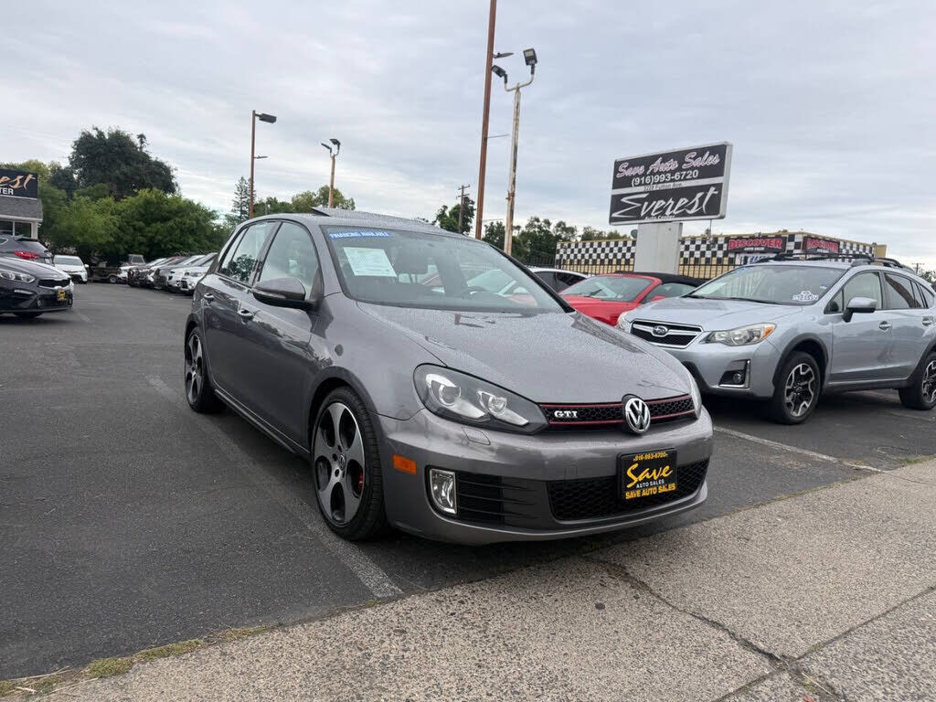 2010 VOLKSWAGEN GTI