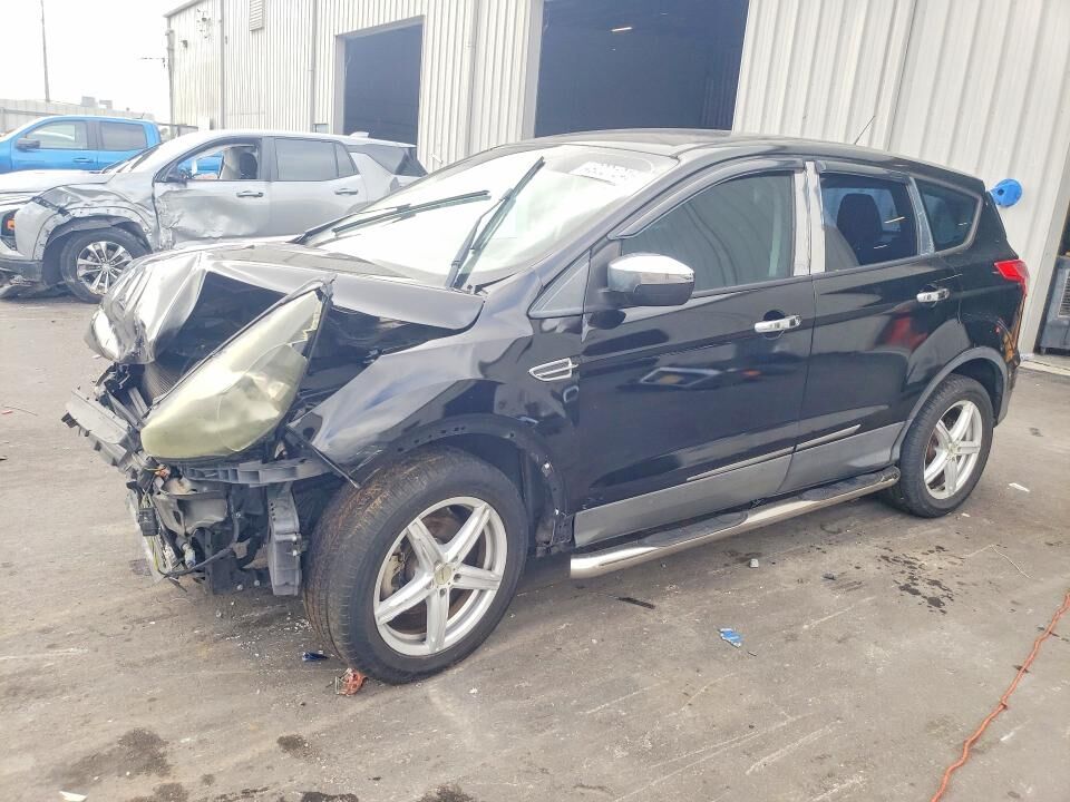 2013 FORD Escape