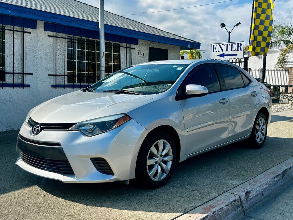 2016 TOYOTA Corolla