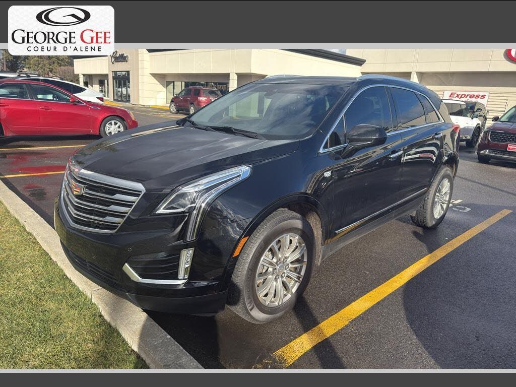 2017 CADILLAC XT5