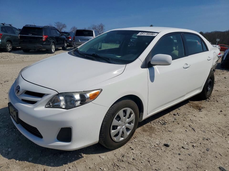 2011 TOYOTA Corolla
