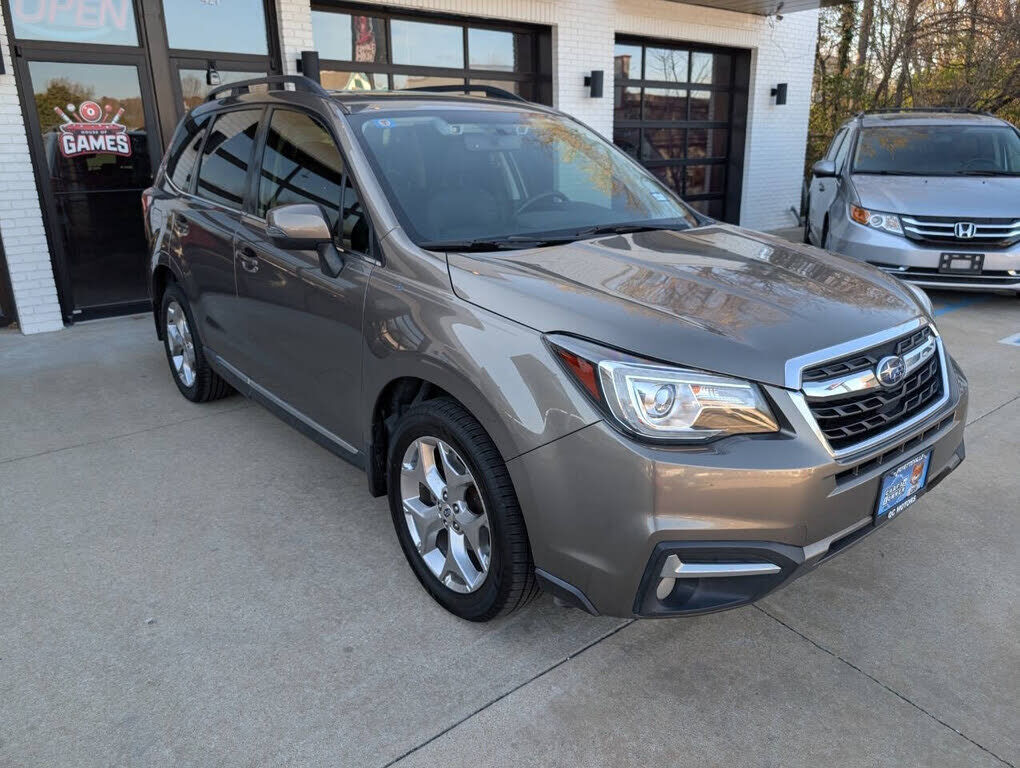2018 SUBARU Forester