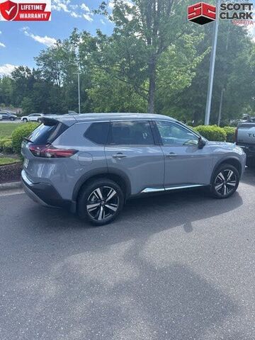 2021 NISSAN Rogue