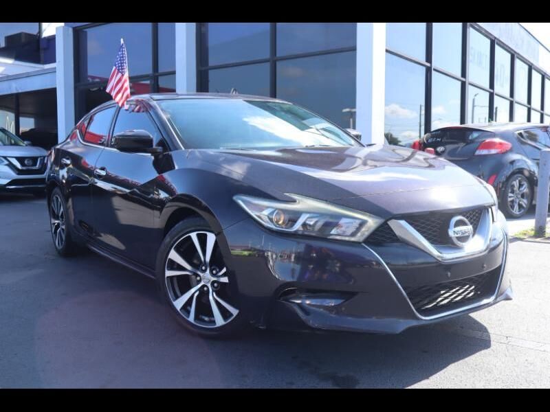 2016 NISSAN Maxima