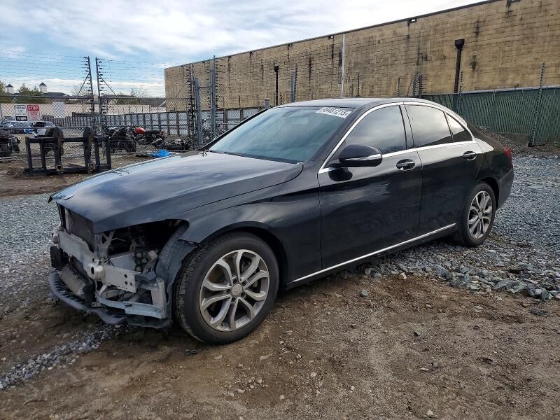 2015 MERCEDES-BENZ C-Class
