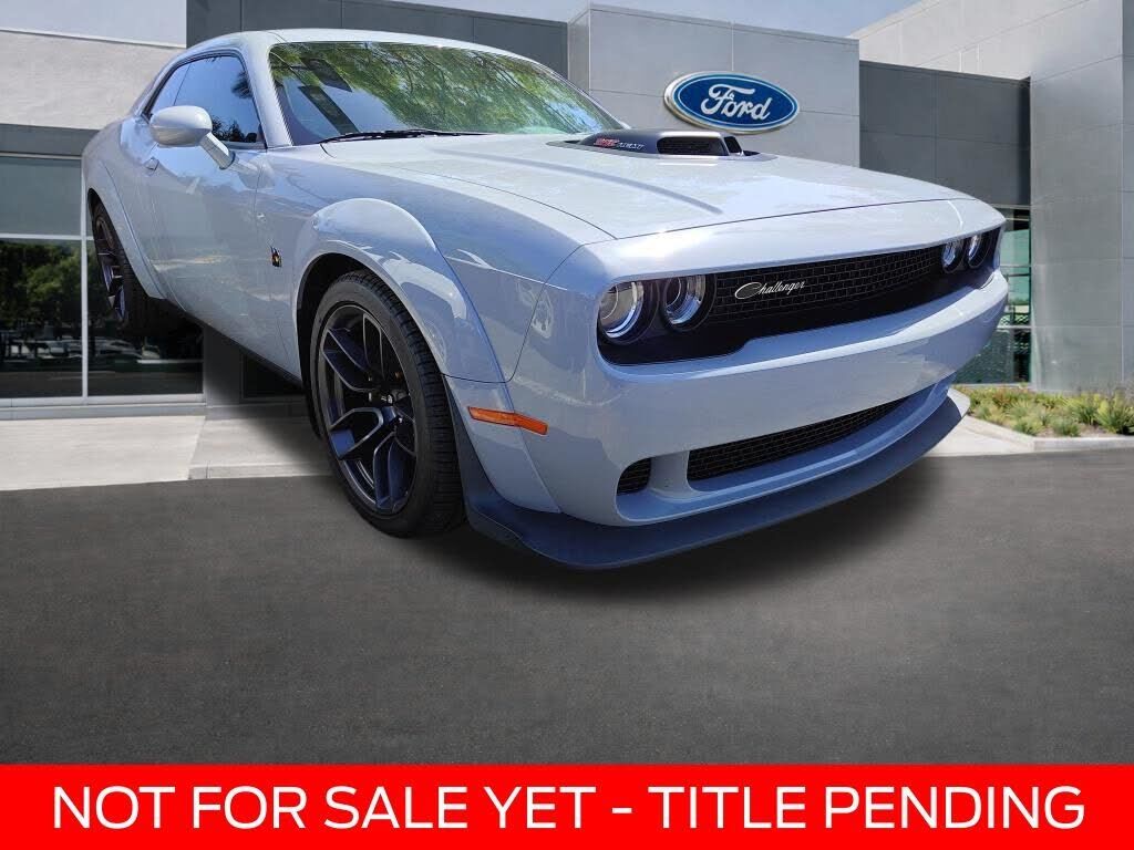 2021 DODGE Challenger