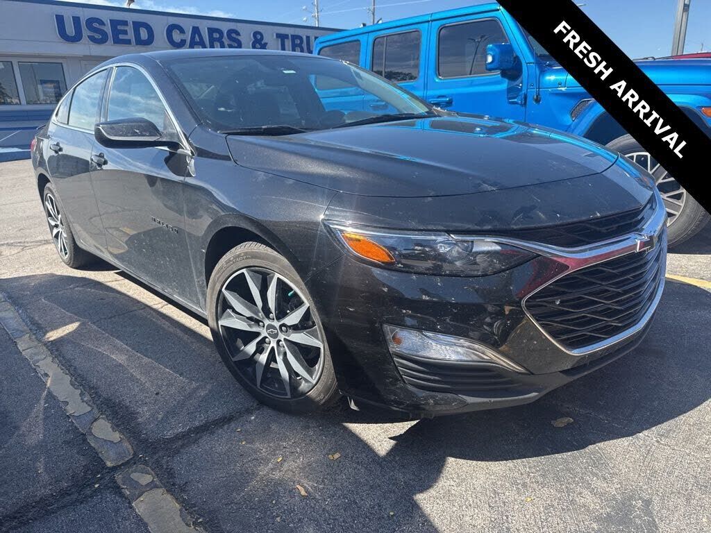 2024 CHEVROLET Malibu