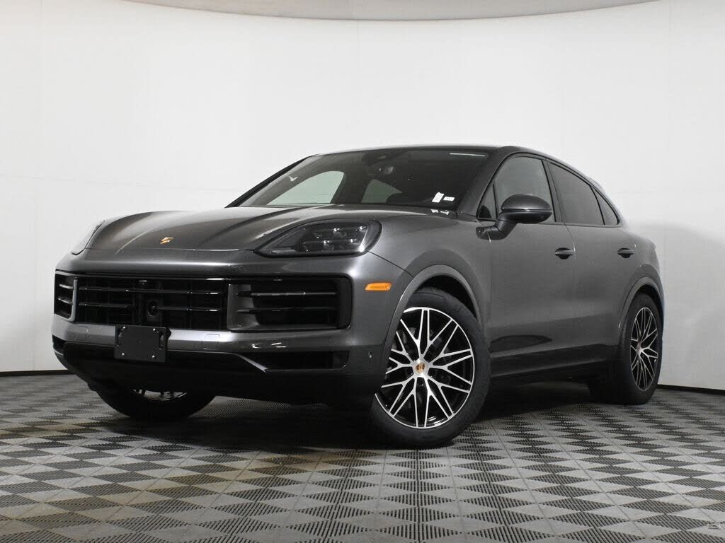 2026 PORSCHE Cayenne