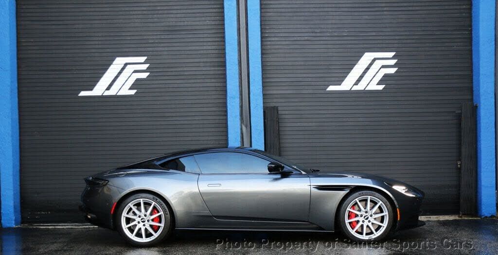 2019 ASTON MARTIN DB11