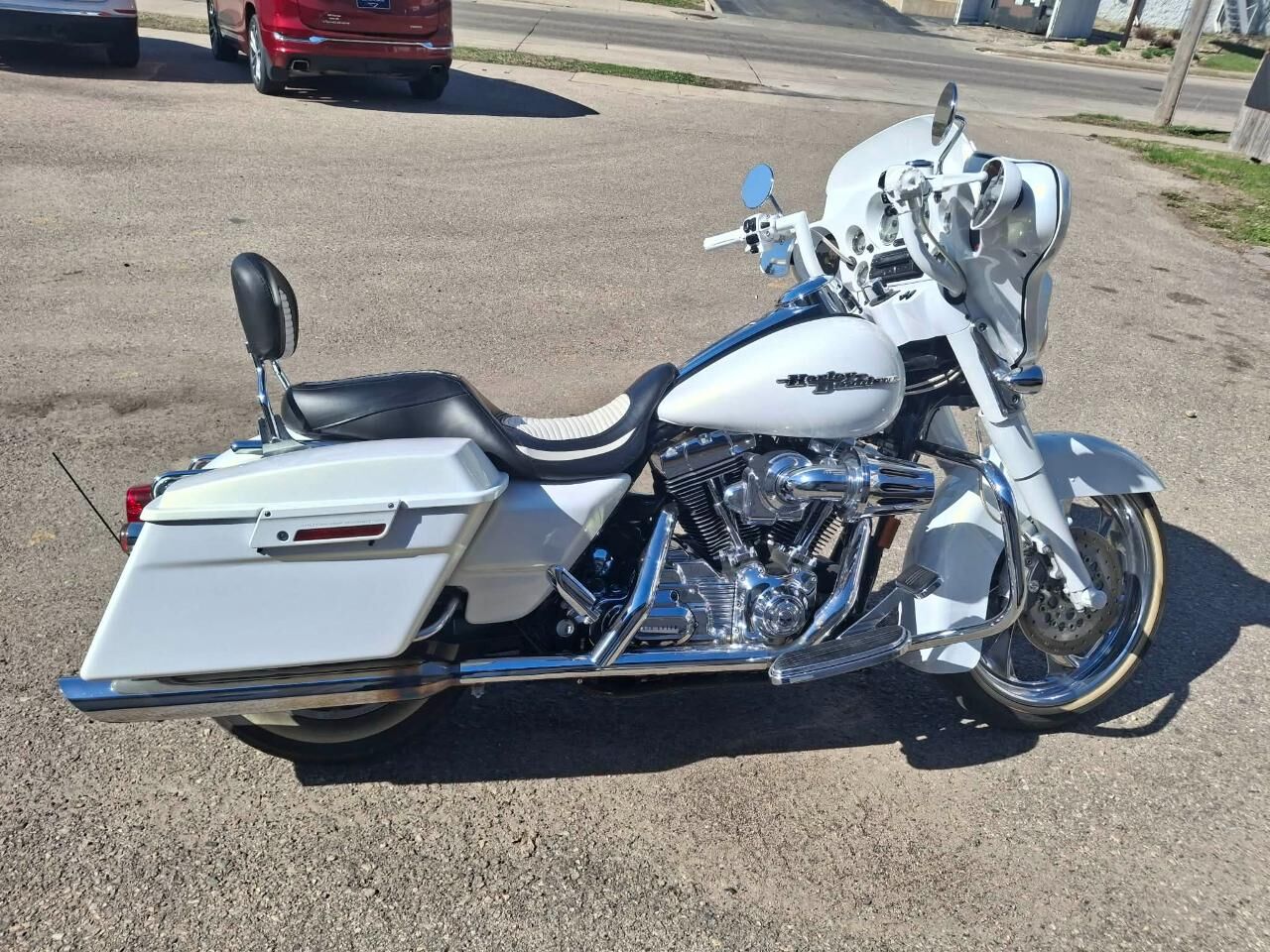 2008 HARLEY DAVIDSON Street Glide