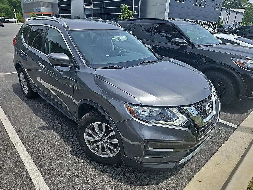 2017 NISSAN Rogue