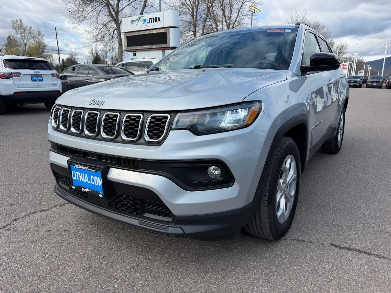 2024 JEEP Compass