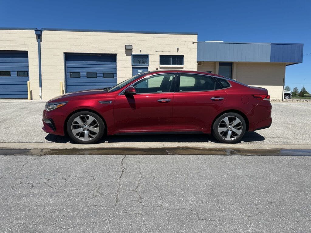 2019 KIA Optima