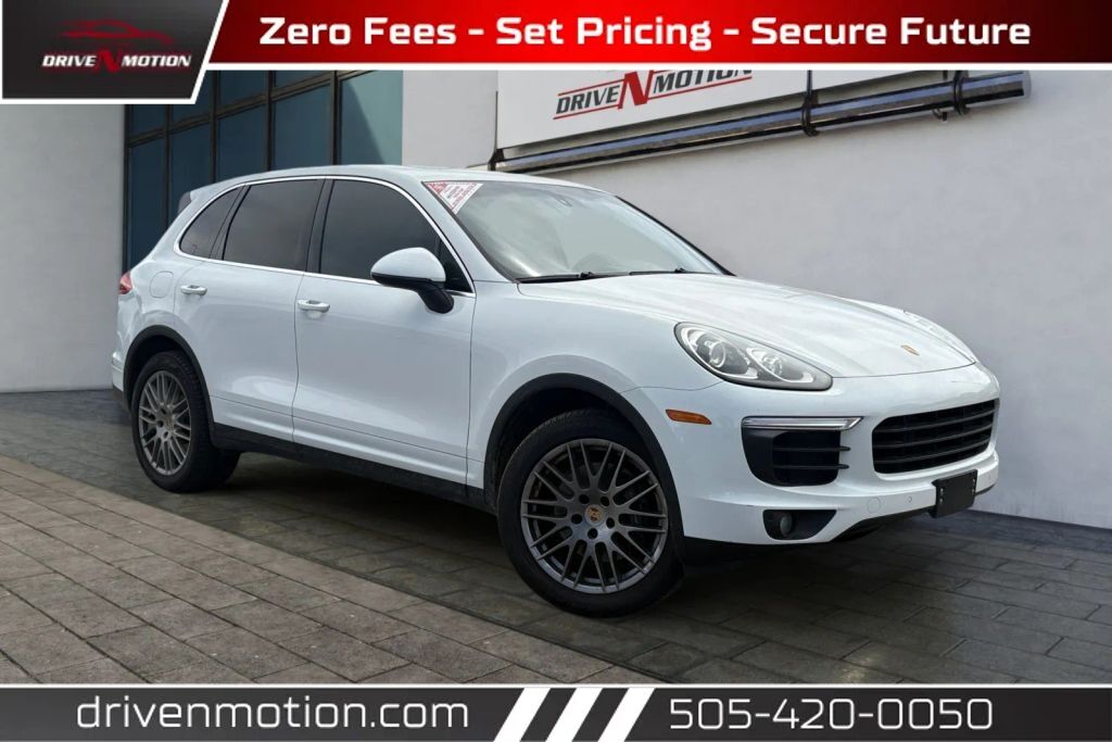 2016 PORSCHE Cayenne