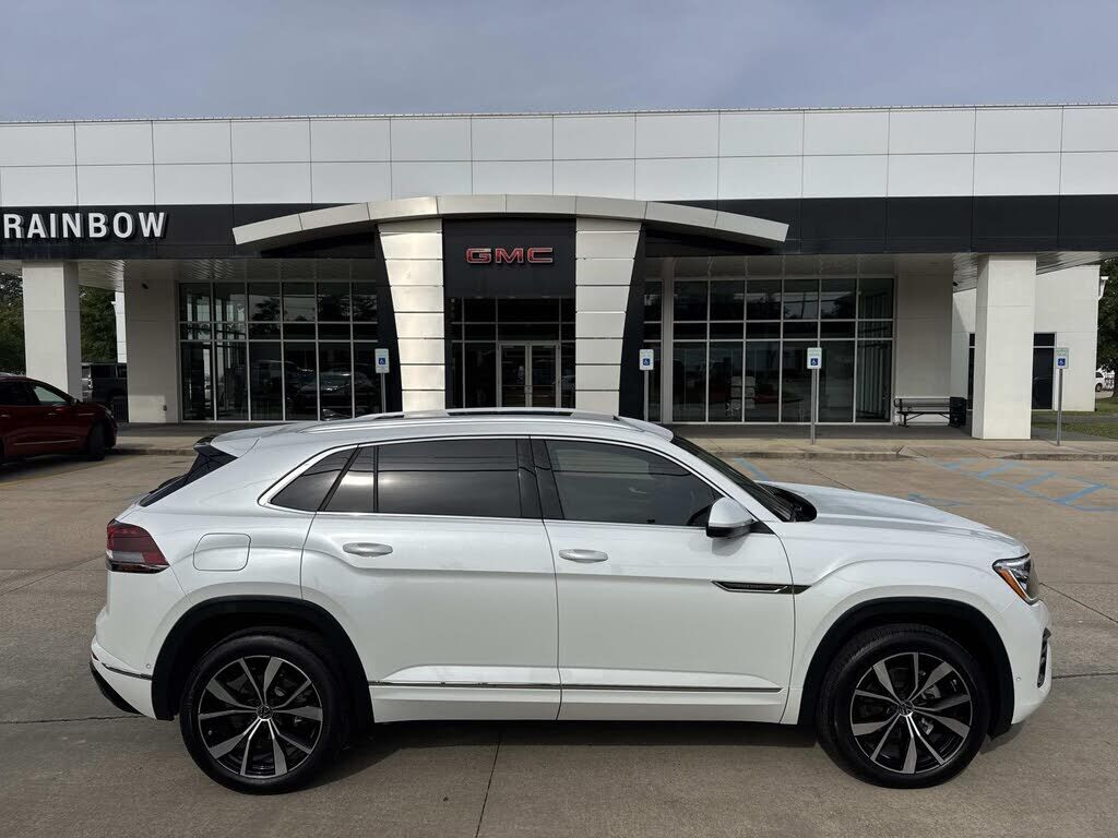 2025 VOLKSWAGEN Atlas Cross Sport