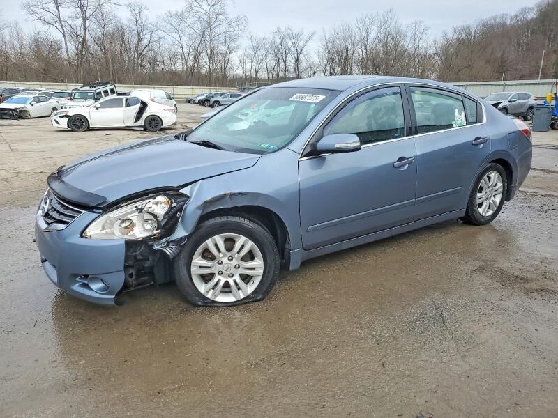 2012 NISSAN Altima