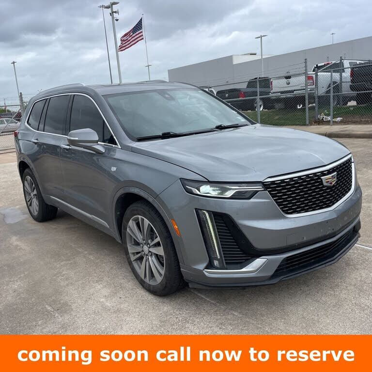 2022 CADILLAC XT6